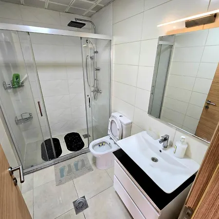Gallery Apartment *